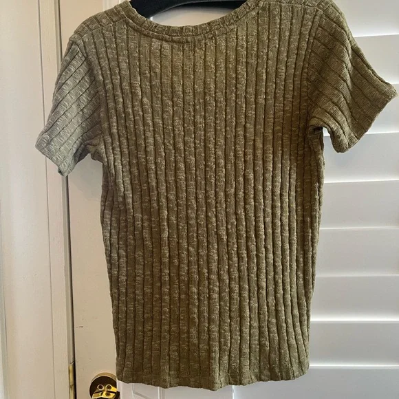 Seed Green Short Sleeve T-Shirt - Picture 3 of 3